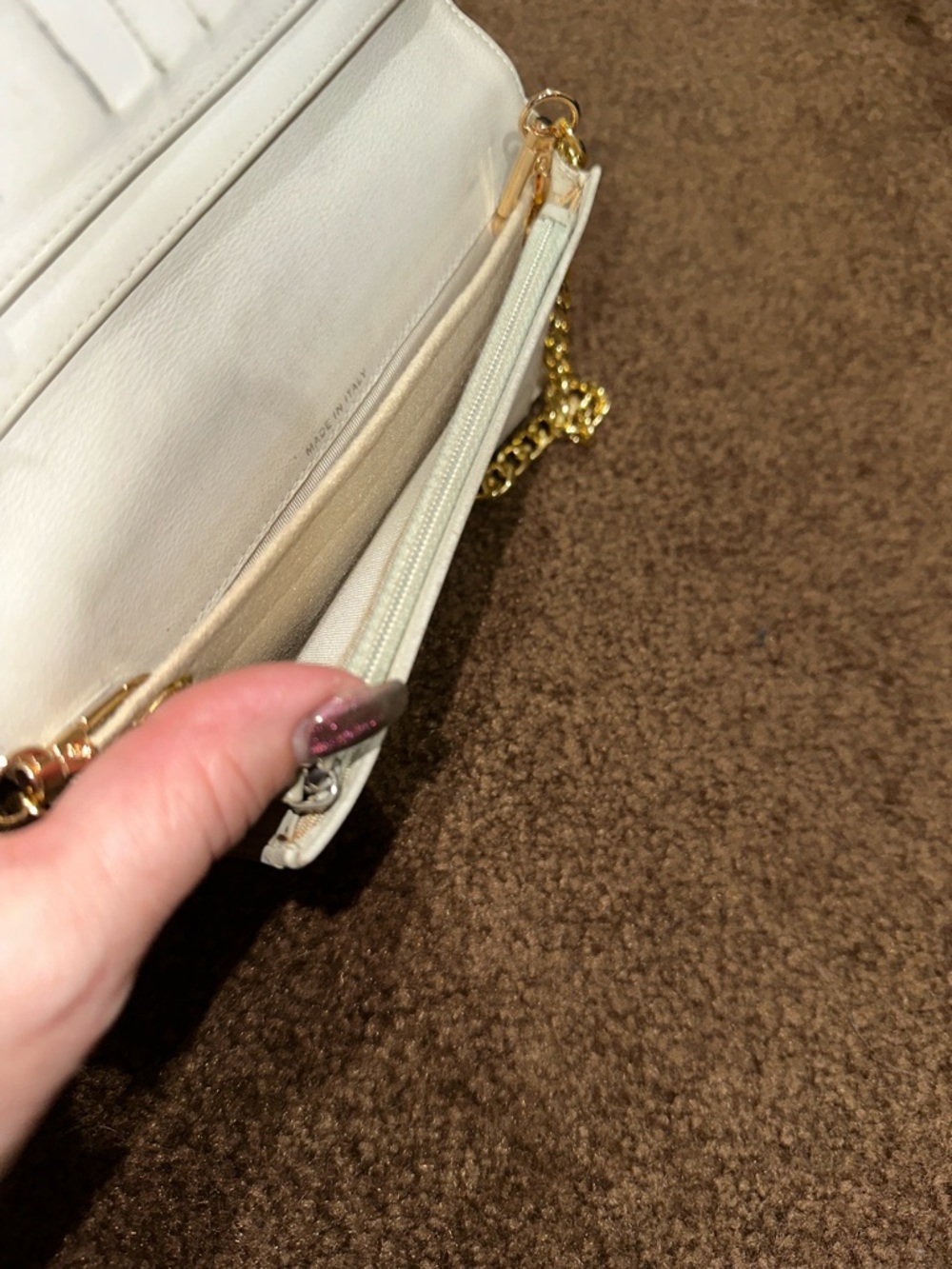 CHANEL Oatmeal white family shade. Quilted CC Logo Wallet - Picture 13 of 16
